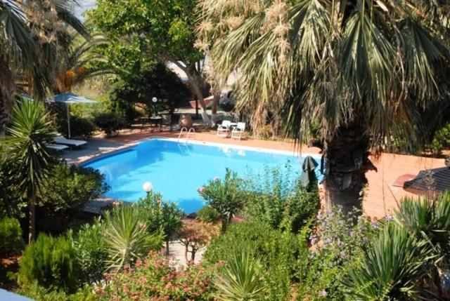 Kalives Apartments كاليفيس المظهر الخارجي الصورة