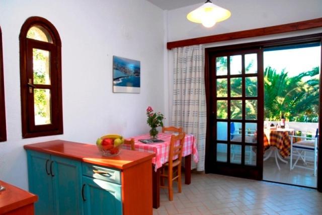 Kalives Apartments كاليفيس الغرفة الصورة
